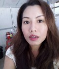 Waranya 44 ans Koh Samui Thaïlande
