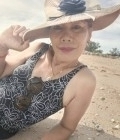 Tanaporn 53 ans Suphan  Thaïlande