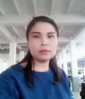 Nuan 47 Jahre ไทย Thailand