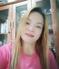 Nok 55 ans Bkk Thaïlande