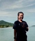 Boom 39 ans Kalasin Thaïlande