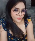 Chotika 45 ans Kanchanaburi Thaïlande