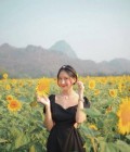 Marina 32 ans Phuket Thaïlande