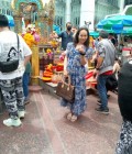 Chatjira 54 Jahre Bangkok  Thailand