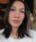Thananya 41 ans Chiang Mai Thaïlande