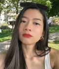 Iris 33 ans Chiang Mai Thaïlande