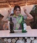 Bee 36 years อเมริกา ลอนดอน เยอรมัน Thailand