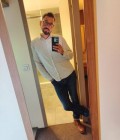 Justin  39 ans Paris France