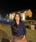 Luna 32 Jahre Bangkok Thailand