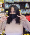 FERN 24 ans คำม่วง Thaïlande