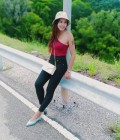 Araya 34 ans Sakon Nakon Thaïlande