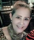 Vicky 62 ans Bangkok Thaïlande