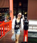 AOMSIN 46 ans Sanom Thaïlande