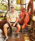 Jeffrey 63 ปี Bangkok  ไทย