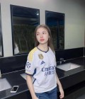 Chara 19 Jahre Kalasin Thailand