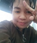 Fha 32 ans Chonburi Thaïlande
