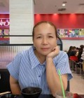 Noi 46 Jahre Kut Khao Pun Thailand
