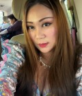 Cherish 44 ans Bangkok Thaïlande