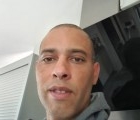 Stephane 44 ปี Bazoches-sur-le-betz  France