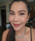 Lucy 45 ans Chiangmai Thaïlande