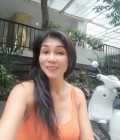 Umaporn 46 Jahre ไทย Thailand