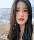 Anong 33 ans Bangkok Thaïlande