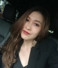 Ananya 36 ปี Bangkok ไทย