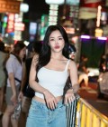 Lily 35 years Bangkok Thailand