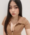 Nongnoot 31 ans เมืองบุรีรัมย์ Thaïlande