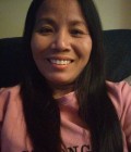 Phonthip 44 Jahre Kanchanaburi Thailand