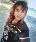 Fha 32 ans Chonburi Thaïlande