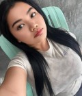 Anong 32 ans Siam Thaïlande