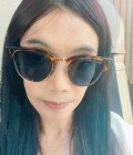 Down 52 ans Chonburi  Thaïlande