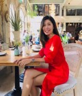 Pui 41 ans Sukhulvit Thaïlande
