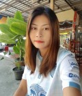 Poo 38 ans Muang  Thaïlande
