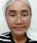 Tuntip 44 ans Khankan Thaïlande
