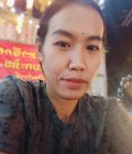 Mewky 39 Jahre England Thailand