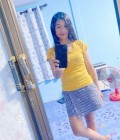 Amporn 38 Jahre Burerum Thailand