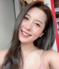 Noi 36 ans Lynn Thaïlande