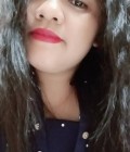 Mina 49 ans Satuek Thaïlande
