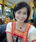 Supattra 53 Jahre Trang Thailand
