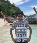 Suresh 31 ปี Colombo  Sri Lanka