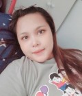 Ying 32 ans Khun Thot Toll Plaza Thaïlande