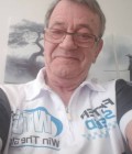 Didier 72 ปี Bailleul  France