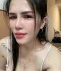 Aoy 43 ans Lomsak Thaïlande