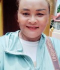 Naree 50 ปี Surin ไทย