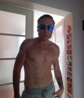 Tony 56 ans Genève Suisse