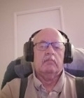 Gerard 64 ปี Hennebont France