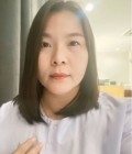 Areeya 50 ans Saraburi Thaïlande