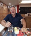 Michel 62 ans Vannes France